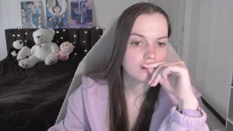 little__flowers online show from March 22, 11:36 am