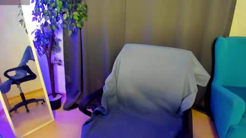 Isabel online show from May 26, 1:34 am
