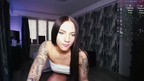 Birdy online show from March 3, 2:35 pm