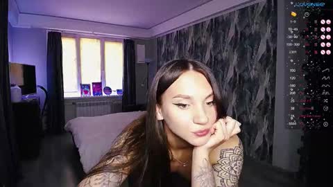 Birdy online show from October 19, 1:05 pm