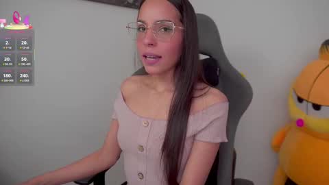 Help me reach 100 likes online show from September 28, 7:12 pm