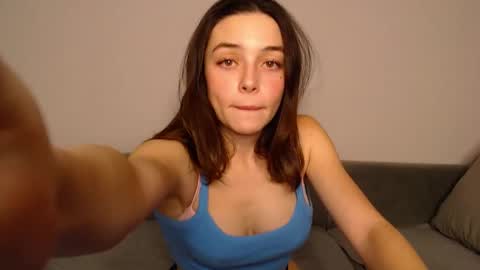 Mia   Im online every day 1530 PM in New York  2030 PM in London online show from December 22, 8:59 pm