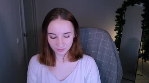 Snapshot of little_pretty_woman chatting on February 26, 11:52 pm little_pretty_woman online show from February 26, 11:52 pm