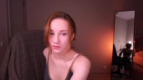 little_pretty_woman online show from March 15, 6:00 pm