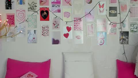 Kriss online show from February 20, 9:33 am