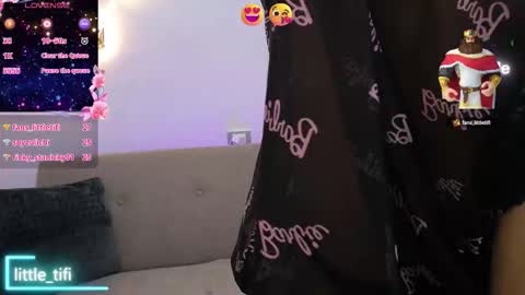 Snapshot of little_tifi chatting on September 27, 11:41 am Tifany online show from September 27, 11:41 am