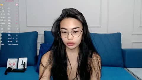 Kwan online show from November 13, 4:09 pm