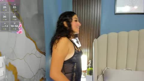 little_valentinaa online show from April 29, 11:48 am