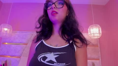 Im your little Velinda  online show from May 6, 8:15 pm