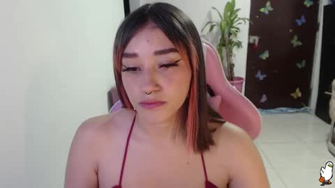 Snapshot of littleangelx_m chatting on October 8, 9:43 pm Daniela online show from October 8, 9:43 pm