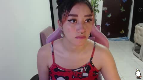 Snapshot of littleangelx_m chatting on October 12, 5:59 pm Daniela online show from October 12, 5:59 pm
