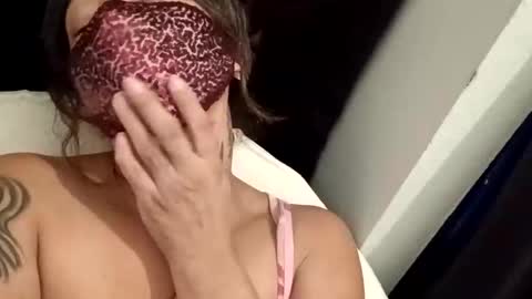 littleann48 online show from October 29, 4:47 am