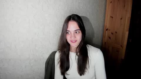 littleashleyy online show from November 27, 7:32 pm