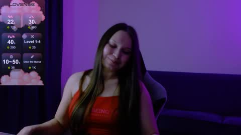 Snapshot of littlebby_di chatting on October 6, 4:14 pm Di online show from October 6, 4:14 pm
