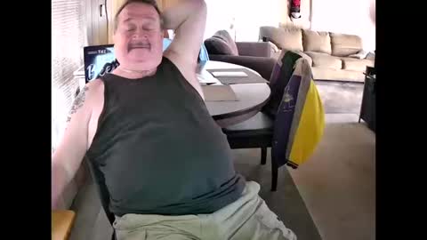 Littled83057 online show from October 11, 5:49 pm