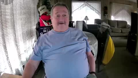 Littled83057 online show from December 17, 7:20 pm