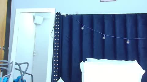 Tania  online show from March 10, 2:06 am