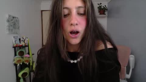 Laksmi online show from March 2, 10:16 pm