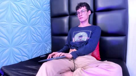 MAX online show from September 10, 12:17 pm