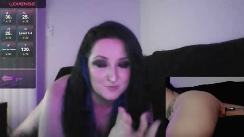 littlemonsterkitten online show from October 16, 4:23 am