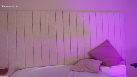 im olivia IG littleolivia01 online show from October 10, 2:34 pm