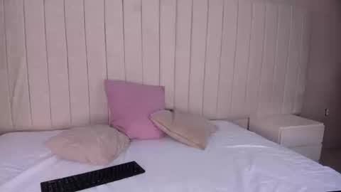 im olivia IG littleolivia01 online show from September 10, 1:56 pm