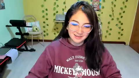 Mia  Wednesday to Sunday 730 am to 1030 am Colombian Hour D online show from July 12, 4:15 am