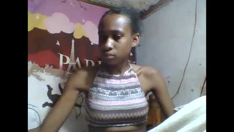 Snapshot of littleyanah chatting on September 22, 8:24 pm yanah online show from September 22, 8:24 pm