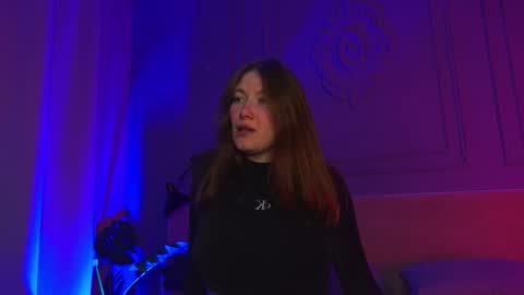 Snapshot of liv_fay chatting on September 25, 3:52 pm Liv 3 online show from September 25, 3:52 pm