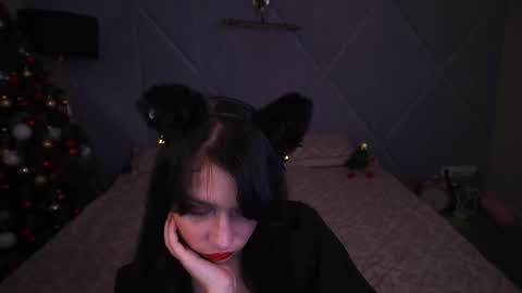 liviashy online show from December 21, 1:39 pm