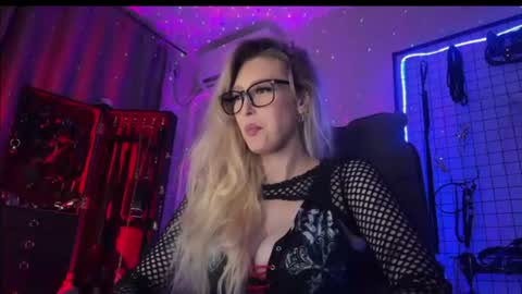 Liya Ray online show from June 14, 7:49 pm