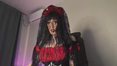 Liya Ray online show from October 25, 3:12 pm