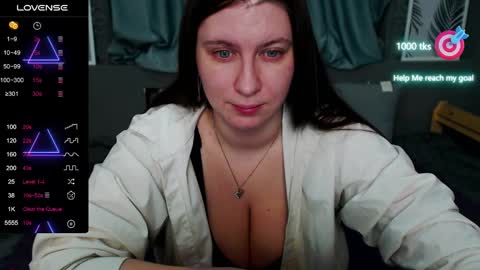 Snapshot of liyasilve chatting on February 27, 7:08 am Liya Silve online show from February 27, 7:08 am