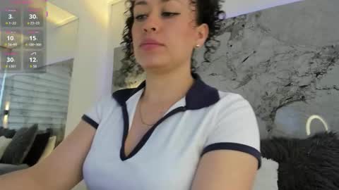 Liz  online show from October 6, 12:34 pm