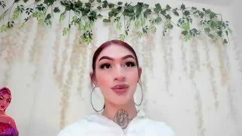 Liz Luna online show from July 14, 9:31 pm