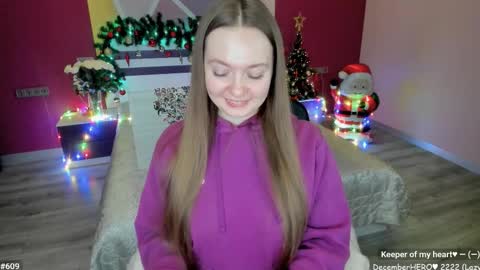 Girl next door online show from December 15, 12:34 pm