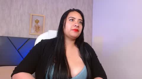 Snapshot of lizz_31 chatting on September 30, 7:57 pm Lizz online show from September 30, 7:57 pm