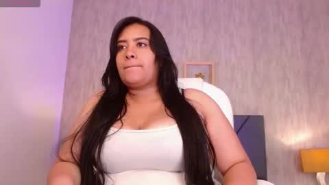Snapshot of lizz_31 chatting on September 19, 9:07 pm Lizz online show from September 19, 9:07 pm