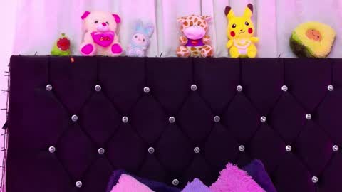 Snapshot of lizz_bela1 chatting on October 16, 10:52 pm Lizz online show from October 16, 10:52 pm