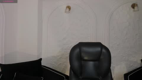 Lizz online show from January 11, 3:23 am