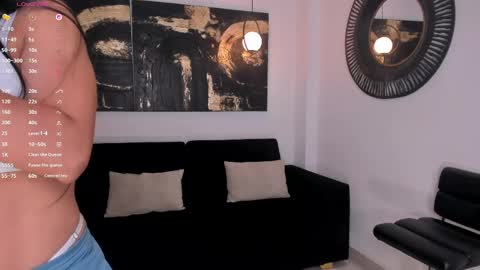 Lizzi  online show from April 13, 10:58 pm