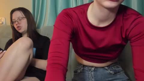 lizzi_muur online show from January 30, 2:36 pm