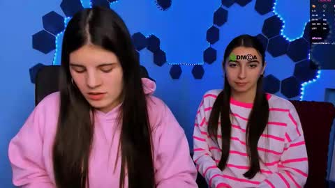 lizzie_boom online show from December 22, 8:32 am