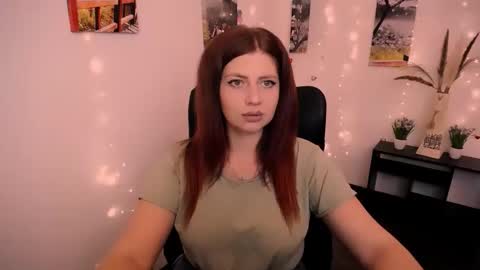 Lizzy3 online show from September 15, 6:53 pm