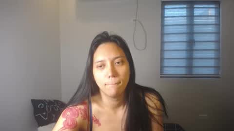 ljmaloma170 online show from March 26, 9:47 am