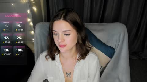 Snapshot of llkadream chatting on February 22, 3:01 am Arina online show from February 22, 3:01 am