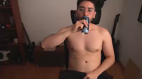 Lobito blanco Thefckingwolf main account online show from September 25, 3:30 pm