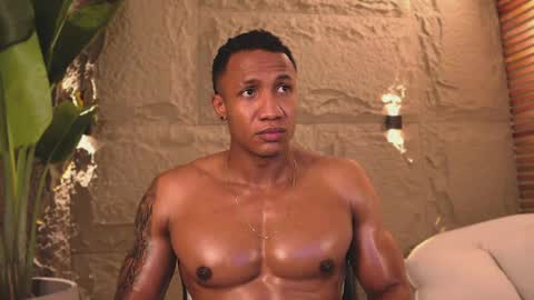 logan_varela online show from March 7, 4:02 am