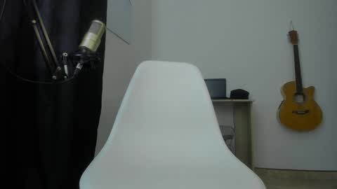 Logan online show from January 12, 9:08 am