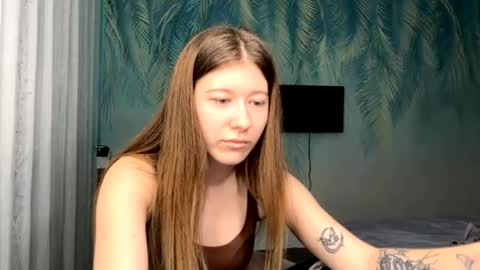 Kate online show from April 9, 2:23 pm